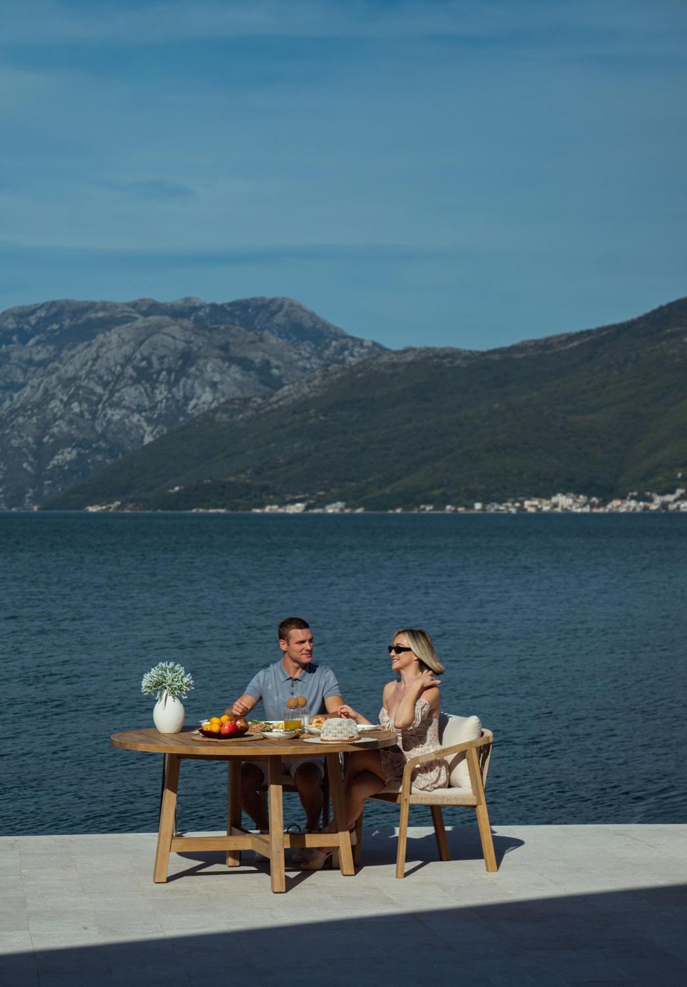 Casa Brilla Apartment Tivat Luaran gambar