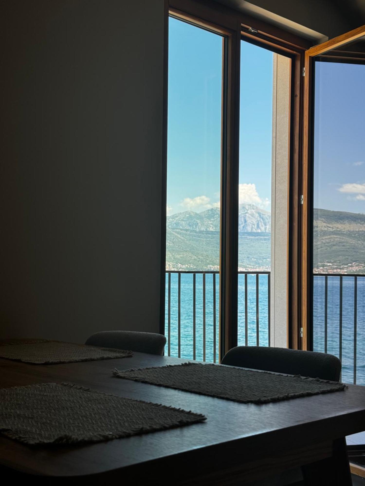 Casa Brilla Apartment Tivat Bilik gambar