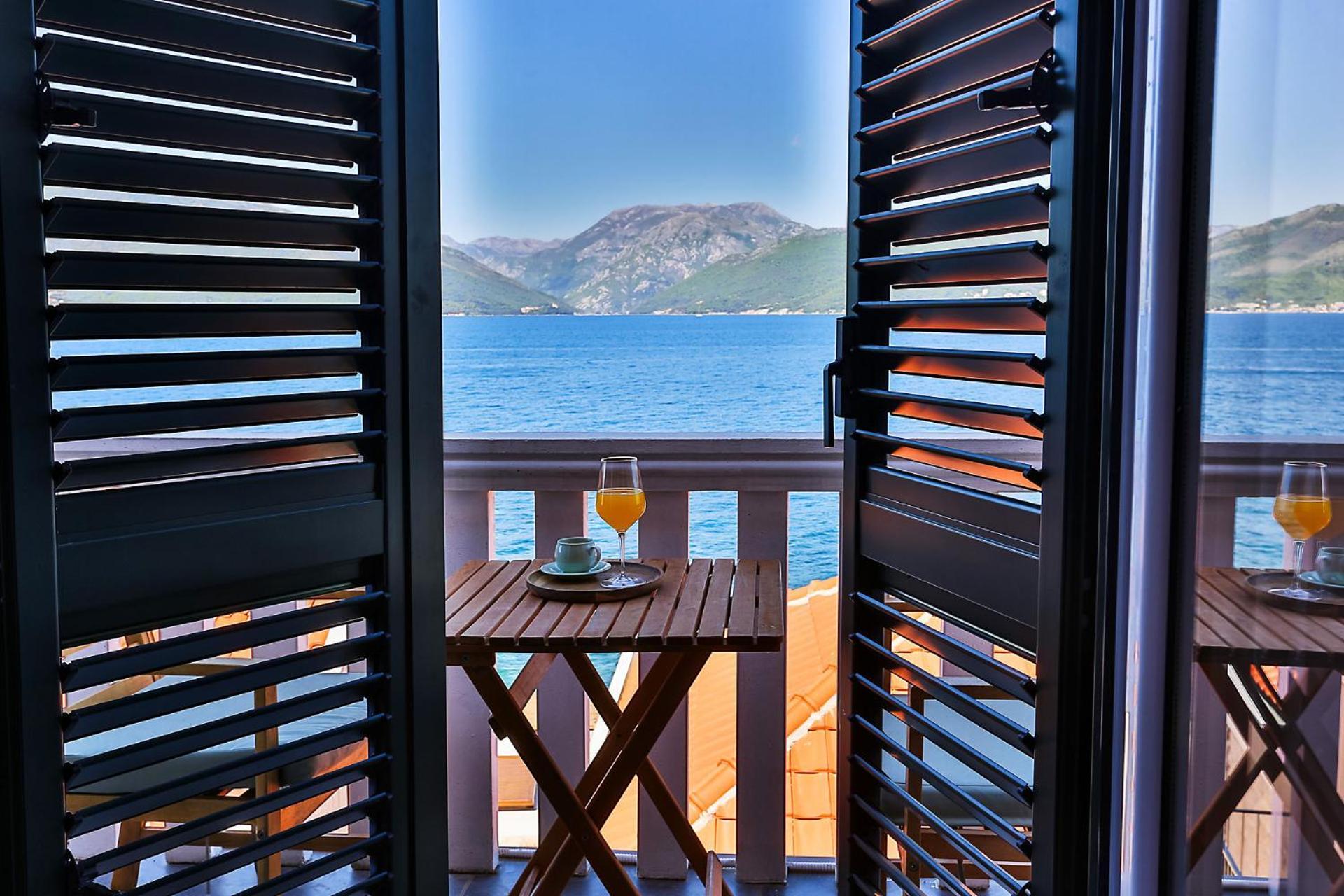 Casa Brilla Apartment Tivat Luaran gambar