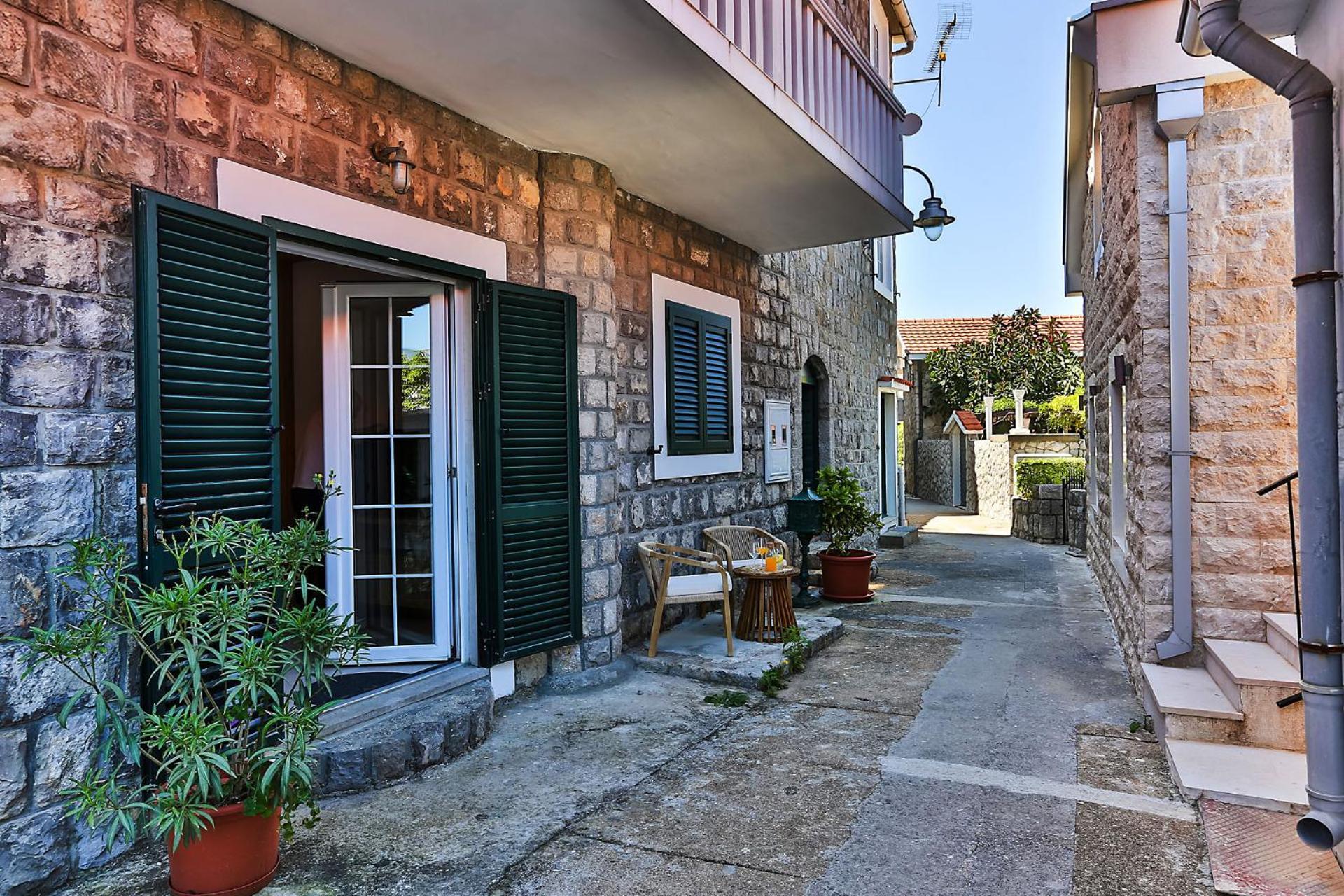 Casa Brilla Apartment Tivat Luaran gambar